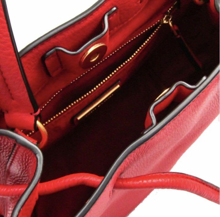 Red tory discount burch backpack