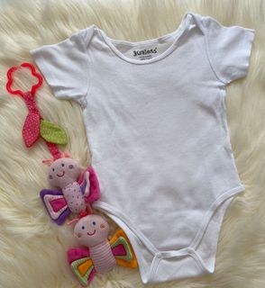 early days baby clothes