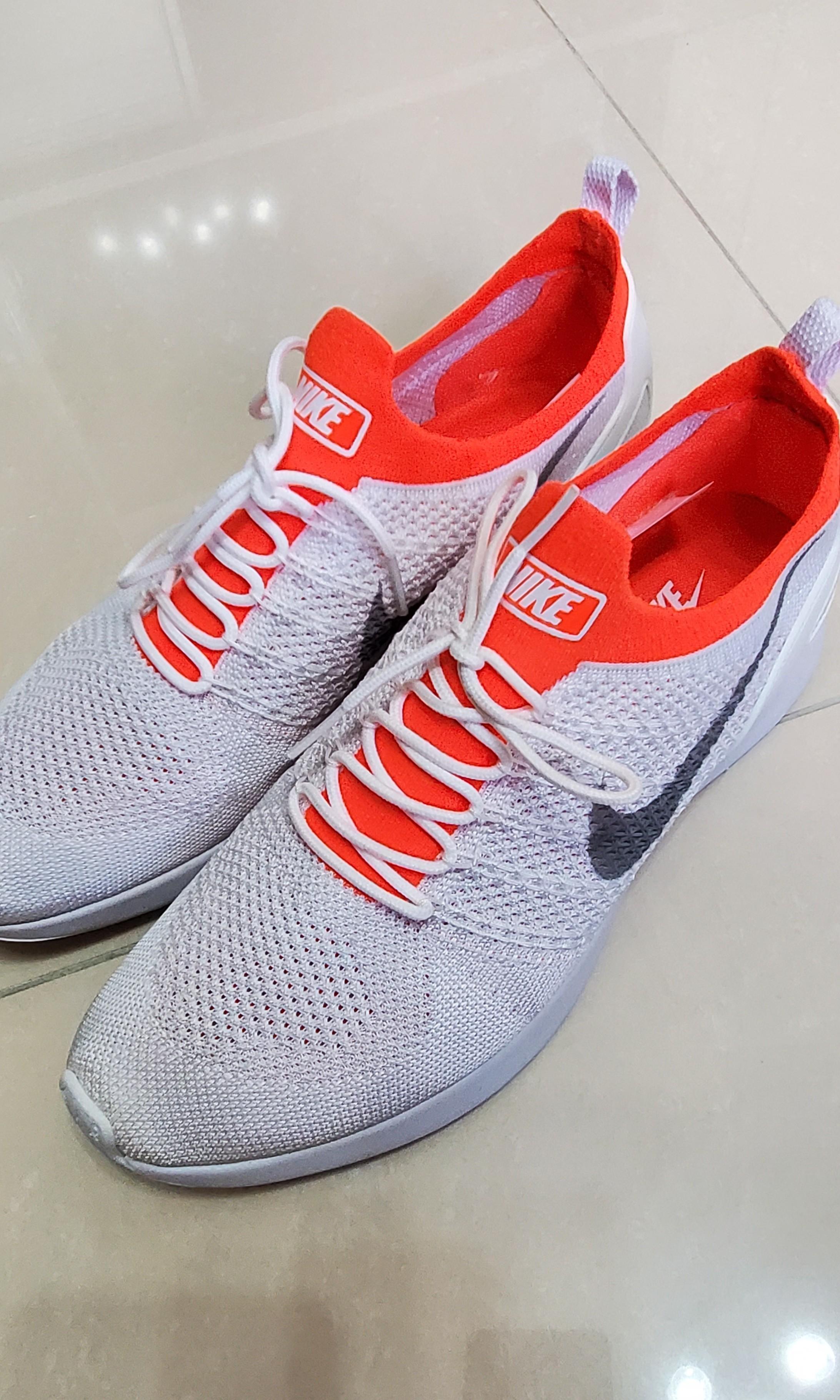 nike mariah racer flyknit
