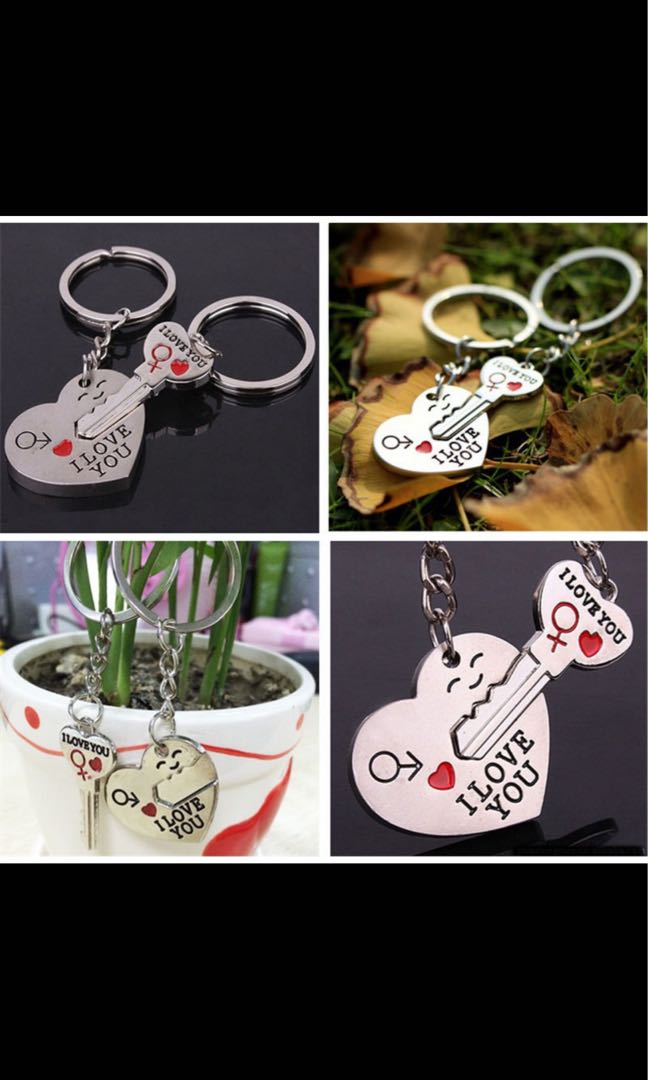 A Pair Of Couple Keychain! Key To My Heart! Couple Gift!
