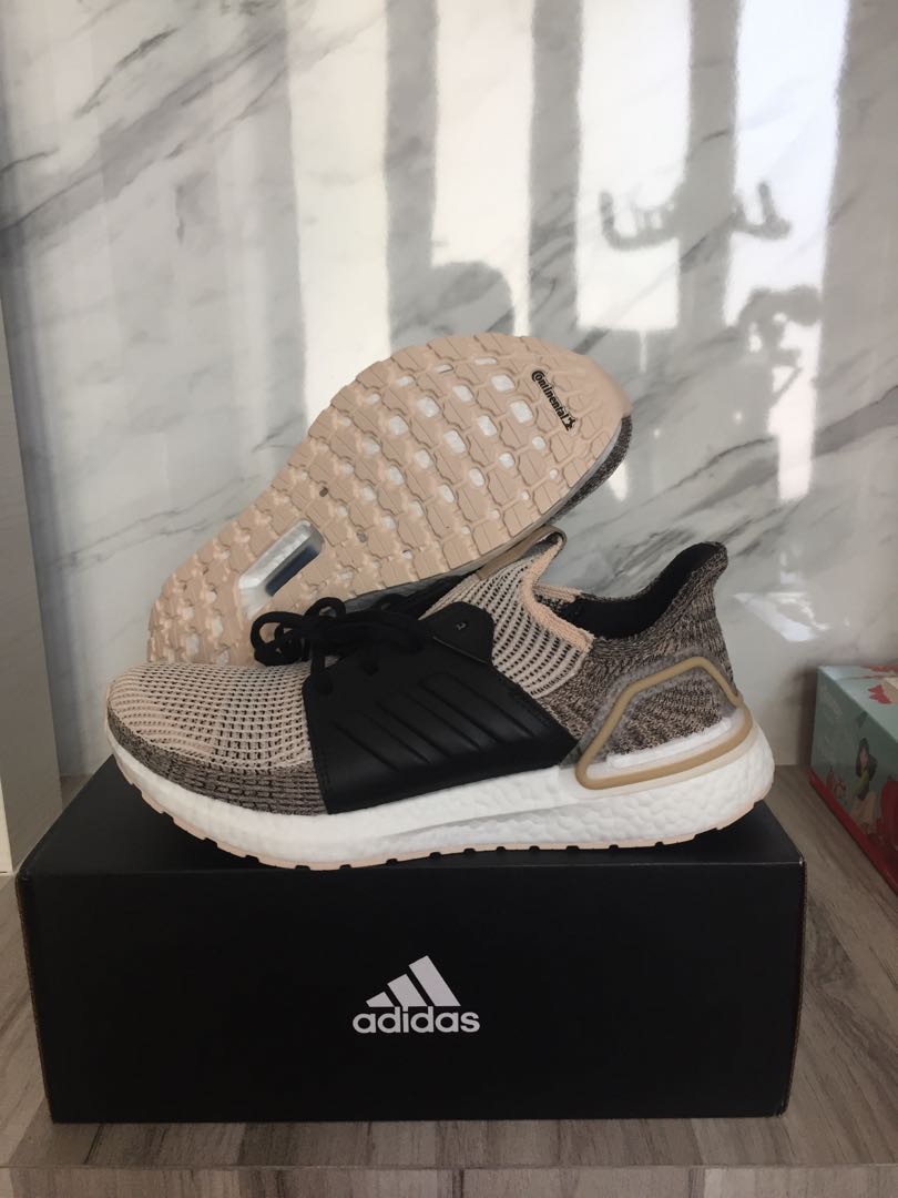 Ultraboost 19 linen black outlet