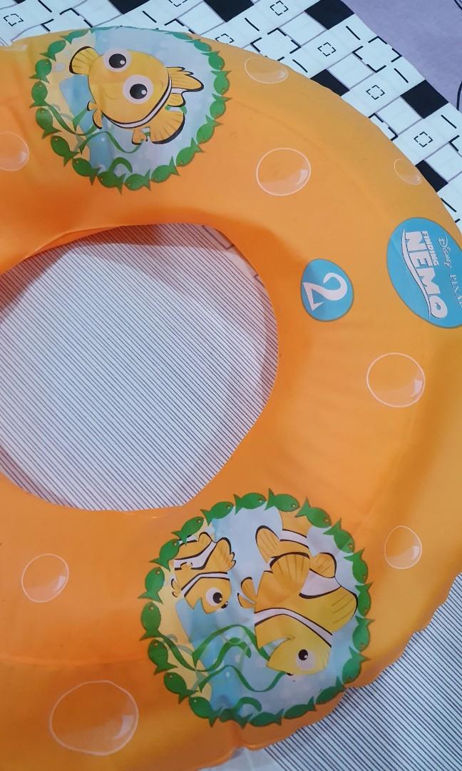 nemo pool float