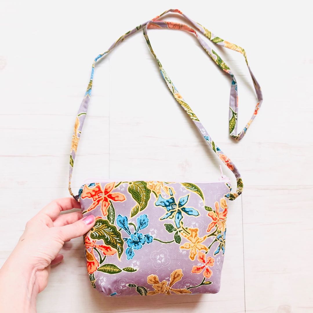 Batik Mini Sling Bag Handmade in Singapore, Women's Fashion, Bags ...