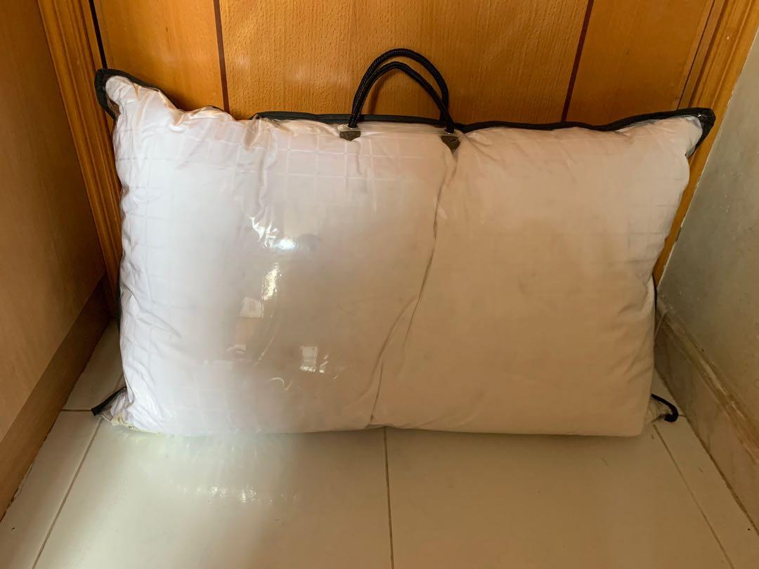 Bedeck luxury siberian white down pillow hot sale