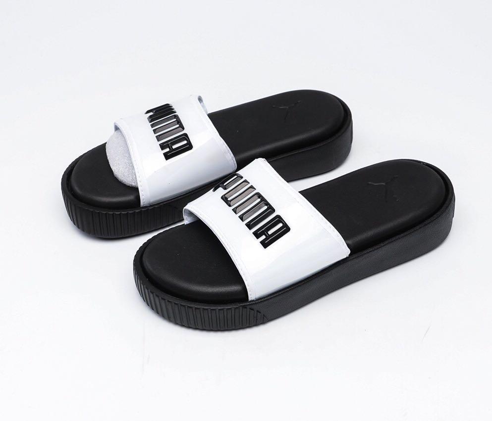 white puma slides