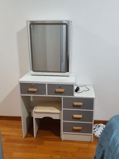 (Category: ) located in . Submitted by june82 (Listing ID 1020001530, Image 1). Description: .