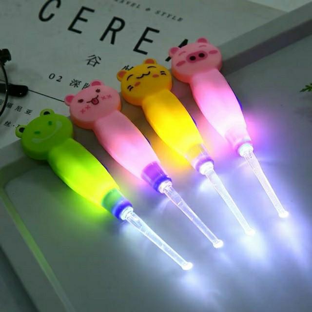 ear picking tool with flashlight- cartoon design (Category: Nursery Lighting & Decor) located in Las Pinas. Submitted by k.circle (Listing ID 1019965837, Image 1). Description: Earpicking tool with flashlight - cartoon desig good quality and well packed Easy to use Two types of earpick to fit different earhole of children and adults.