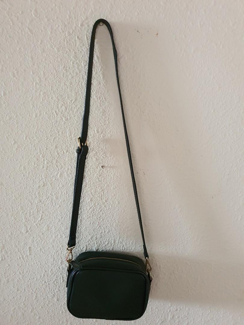 Esprit deals crossbody bag