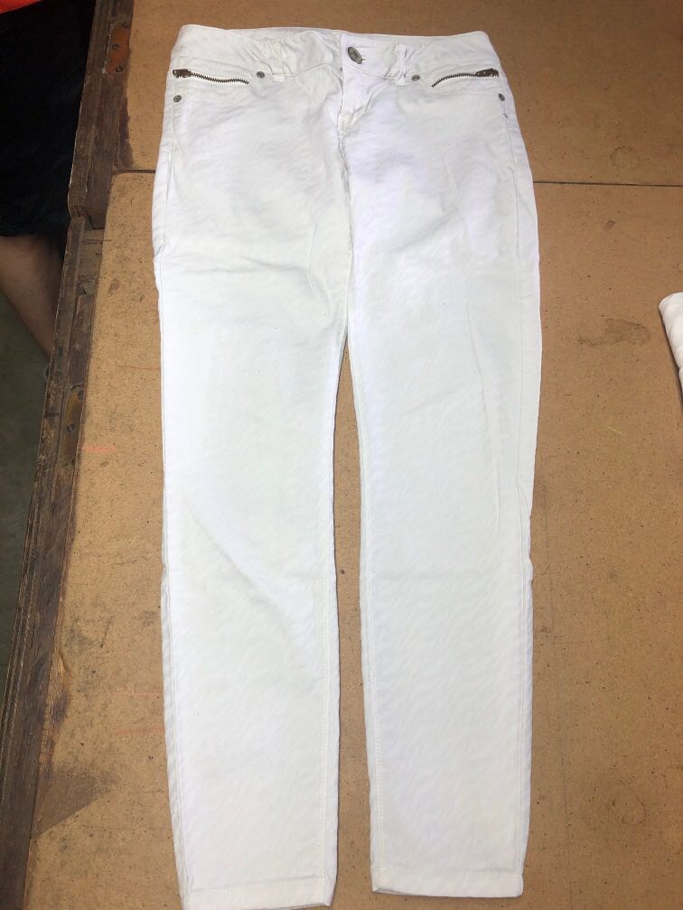 all white skinny jeans