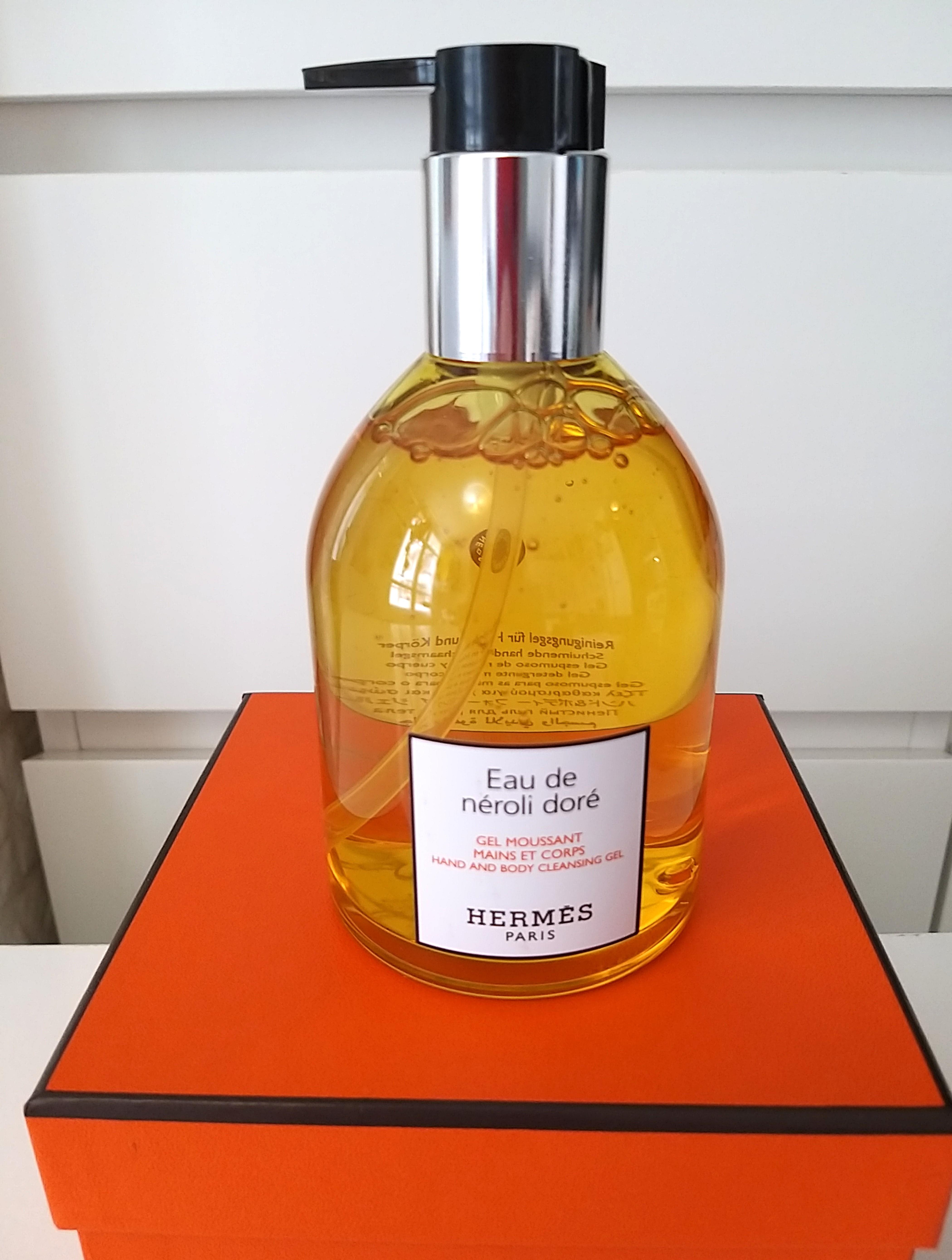 HERMES🇫🇷300mL Hand&body cleansing gel, 美容＆化妝品, 沐浴＆身體護理, 沐浴及身體護理 身體護理