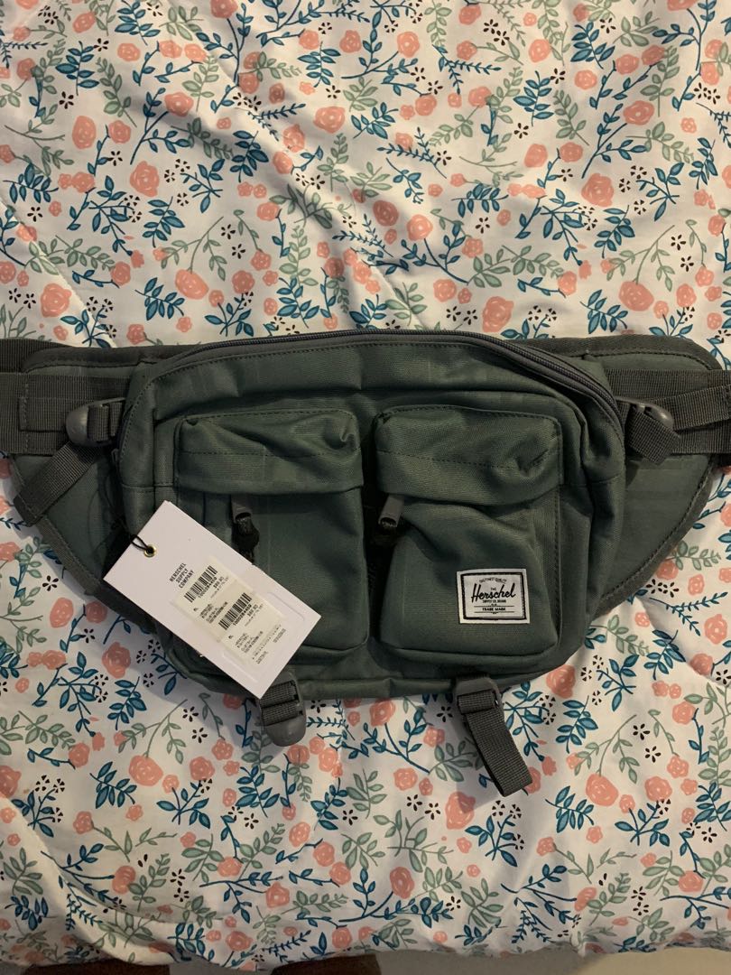 Herschel eighteen sling waist Men s Fashion Bags Sling Bags on Carousell
