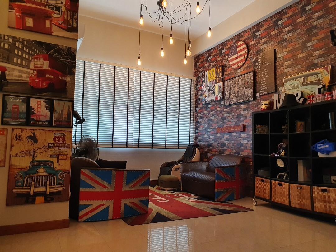 High Ceiling Master Bedroom No Landlord Stay Property Rentals