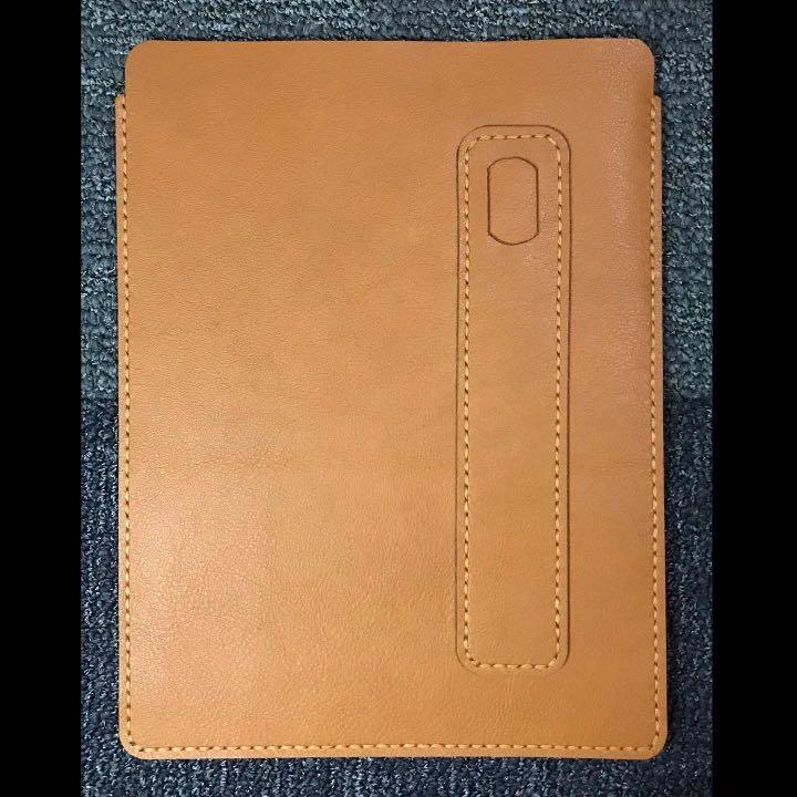 Ipad Pro Sleeves (Category: Cases & Sleeves) located in Pasig City. Submitted by meefinds (Listing ID 1019873382, Image 3). Description: Fits 11" Ipad Pro Dimension : 19.6cm x 28cm Handmade using genuine leather.