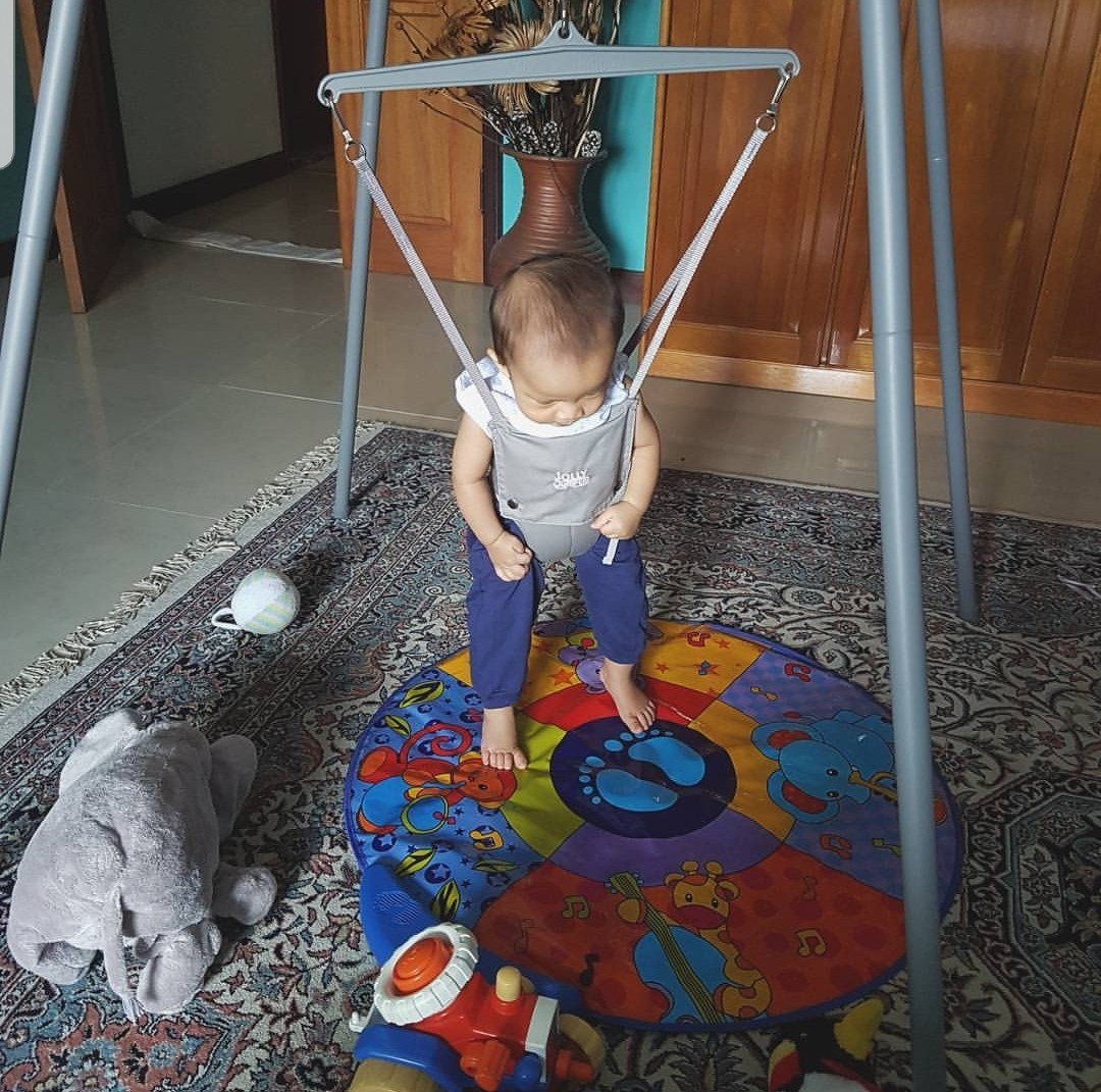 jolly jumper super stand weight limit