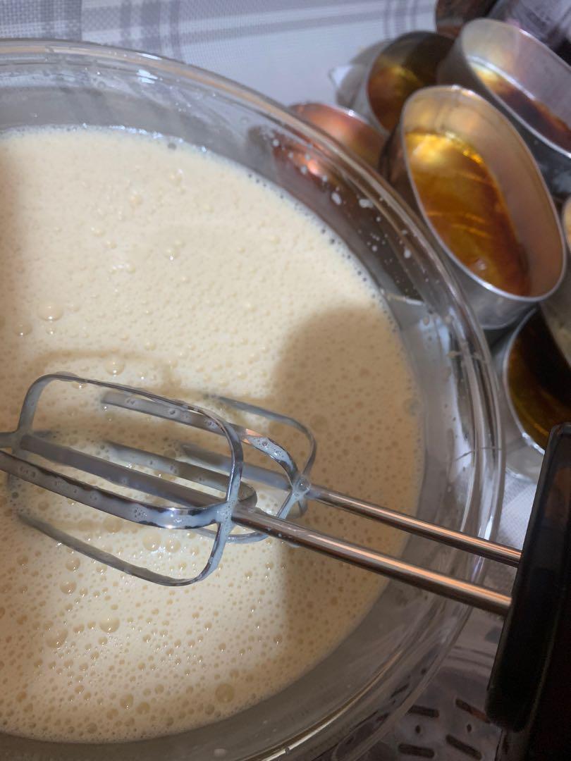 LECHEFLAN and CHEESY PUTO (Category: Homemade Bakes) located in Manila. Submitted by littlefashonista (Listing ID 1019876414, Image 2). Description: Lecheflan 85 Puto cheese 100 php (25pcs) Pre order foods Hindi tinipid na pagkain Sulit ang payment mo😊 .