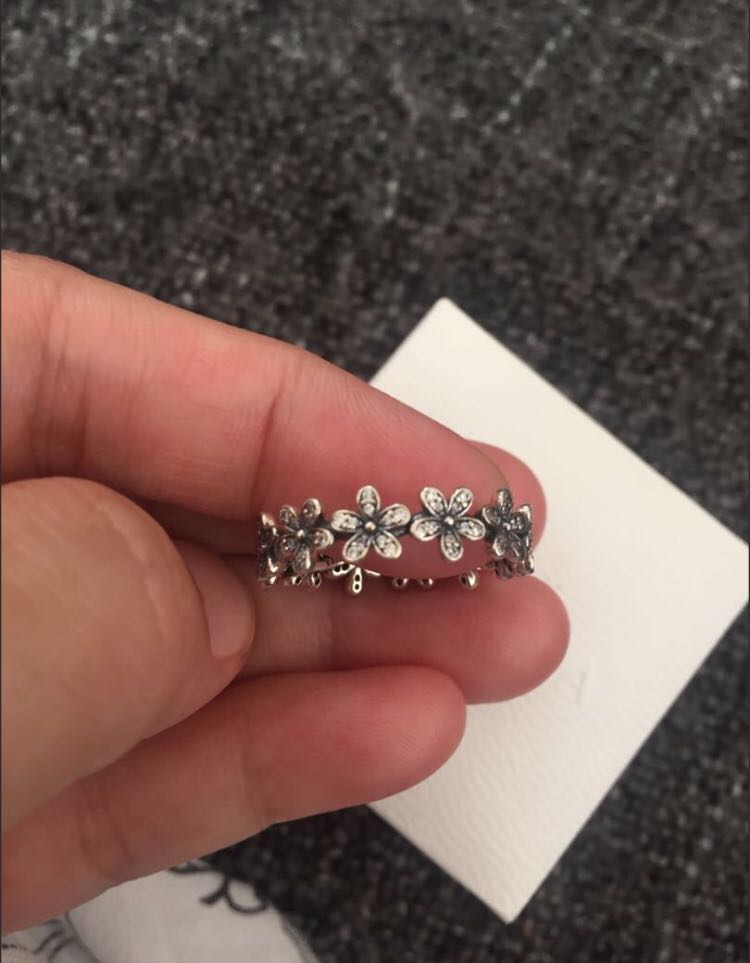 Pandora ring dazzling daisy meadow sterling silver discount