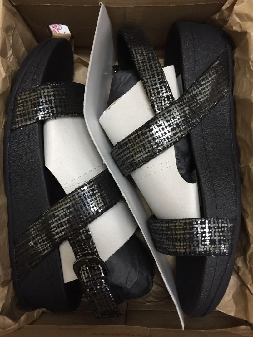 Fitflop lottie 2025 chain