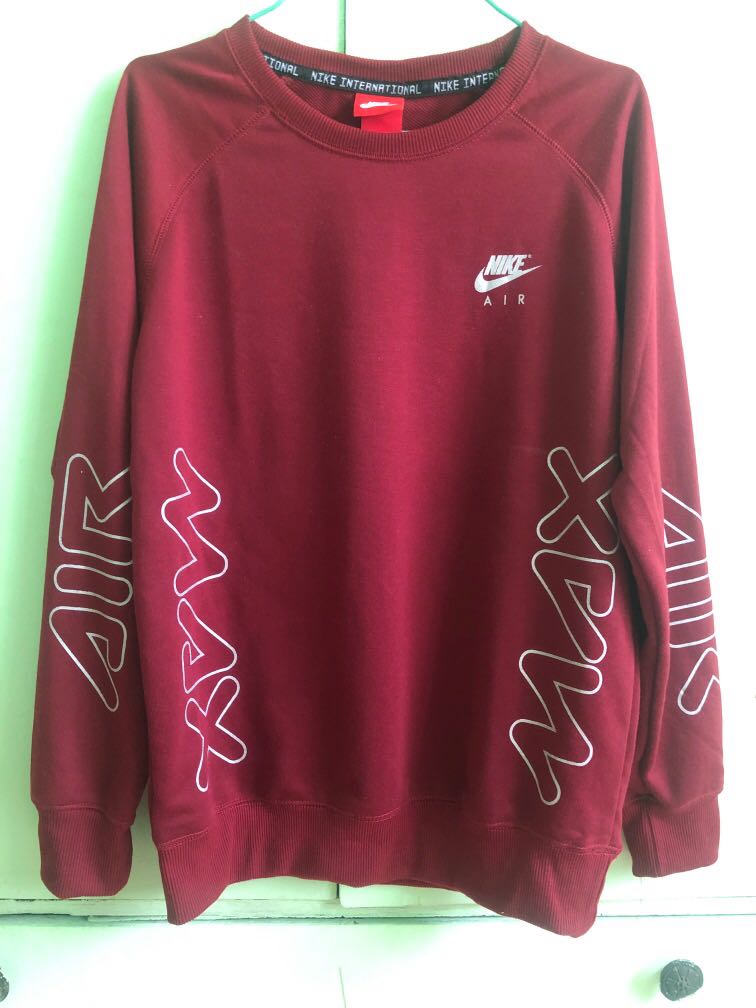 nike air red sweater