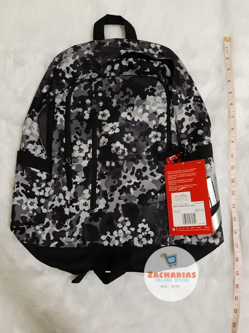 nike store backpacks