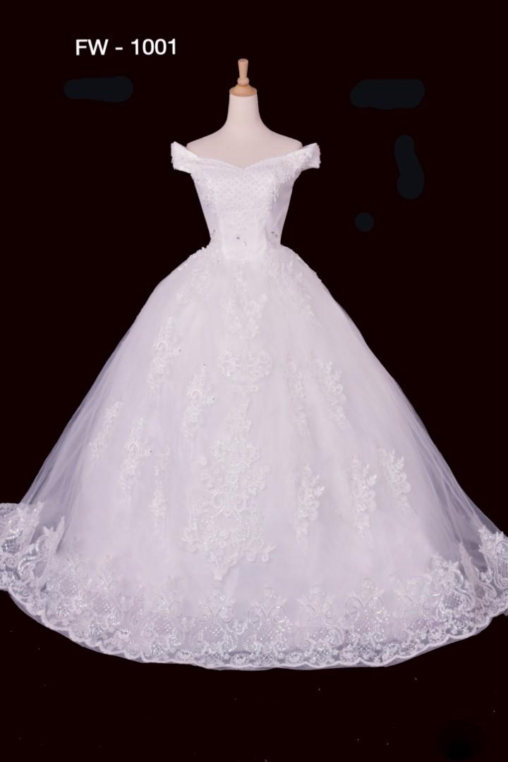 Pearl white wedding gowns
