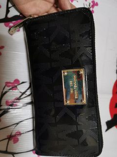 (Category: ) located in . Submitted by ev4my (Listing ID 1019988415, Image 1). Description: .
