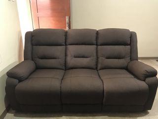 SUPER RUSH! PAGKAGE OF 3 SOFAS - ALL RECLINER (LAZY BOY STYLE)