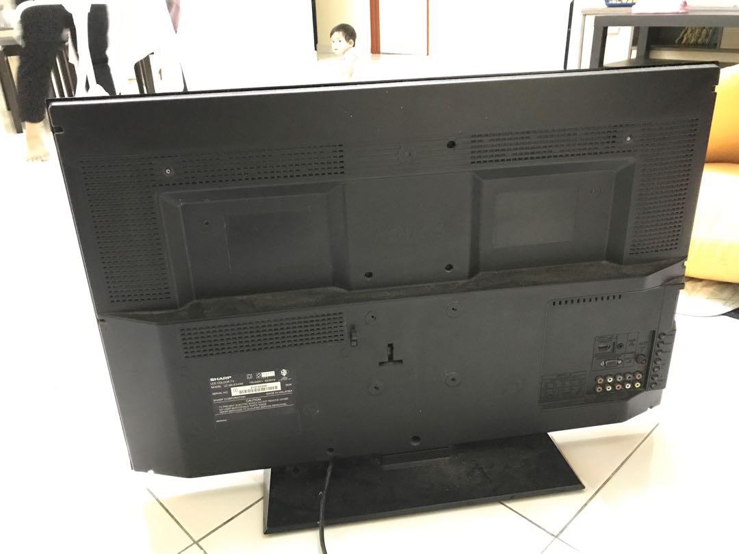Sharp tv 32 inch, TV & Home Appliances, TV & Entertainment, TV on Carousell
