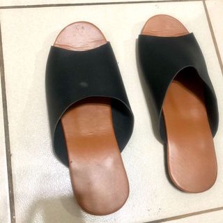 (Category: ) located in . Submitted by phinie (Listing ID 1019791305, Image 1). Description: .