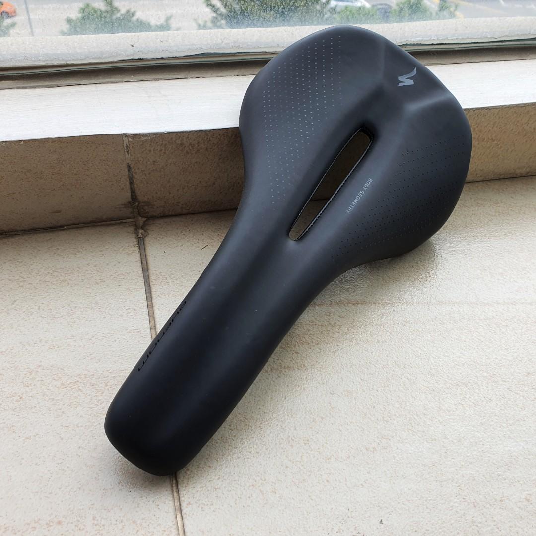 Specialized Body Geometry Phenom Comp Saddle Sports Equipment