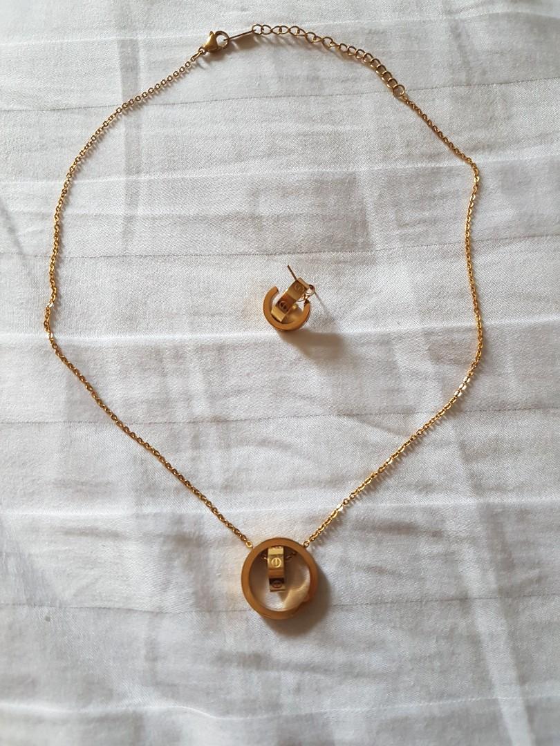Non tarnish hotsell jewelry meaning