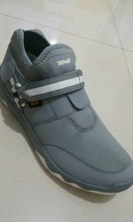 （分類：）位於 。 由 oyuuuo 提交（商品編號 1019918645，圖片 1）。簡介： 。