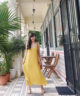 (Category: ) located in . Submitted by wardrobe_essentials (Listing ID 1019719186, Image 1). Description: .