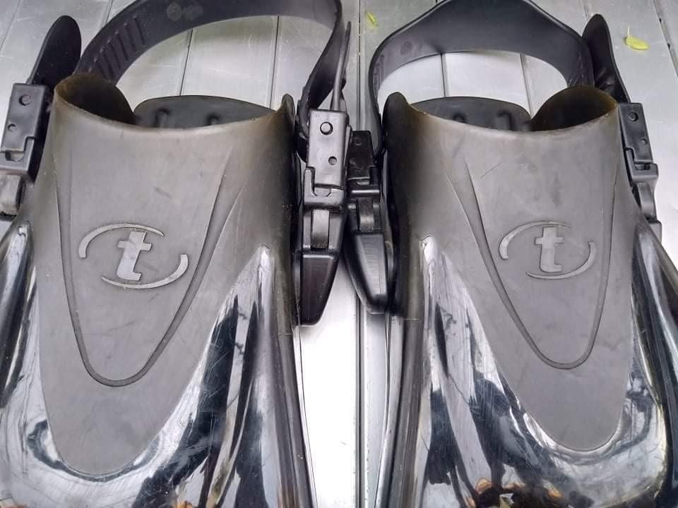 TUSA Scuba Diving Fins (Category: Fishing) located in Manila. Submitted by benjie.benjie3 (Listing ID 1020007226, Image 3). Description: Scuba Diving fins Brand= Tusa Model= platina Size= Medium L=.21 Inches W=.8 1/4 Inches 2nd hand with scratch No warranty Made in = Taiwan Price = 2,500 No swapping please. Price does not include shipping fees. For shipping, payment first to LBC, Palawan Express or Cebuana, You can use Grab , Lalamove, or LBC. Me