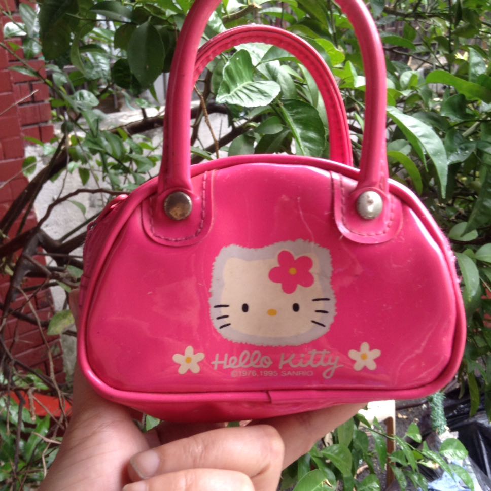 hello kitty mini bag