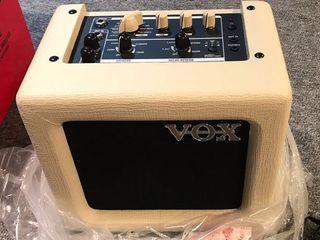 （分類：）位於 。 由 william_1008 提交（商品編號 1019988153，圖片 1）。簡介： 。