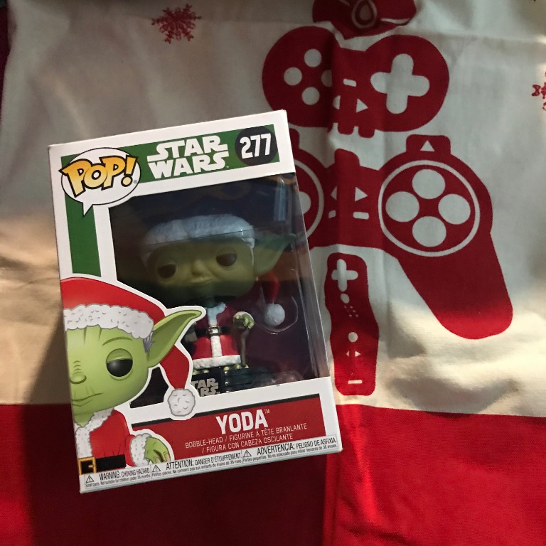 funko pop santa yoda