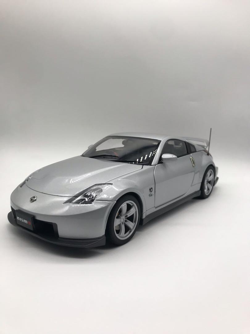 1 18 Autoart Nissan Fairlady Z Nismo 380rs Toys Games Diecast Toy Vehicles On Carousell 1 18 Autoart Nissan Fairlady Z Nismo 380rs Toys Games Diecast Toy Vehicles On Carousell