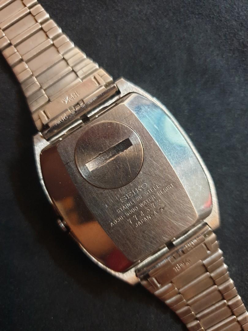 1977 Vintage Seiko Quartz QR A039-5009, Men's Fashion, Watches &  Accessories, Watches on Carousell
