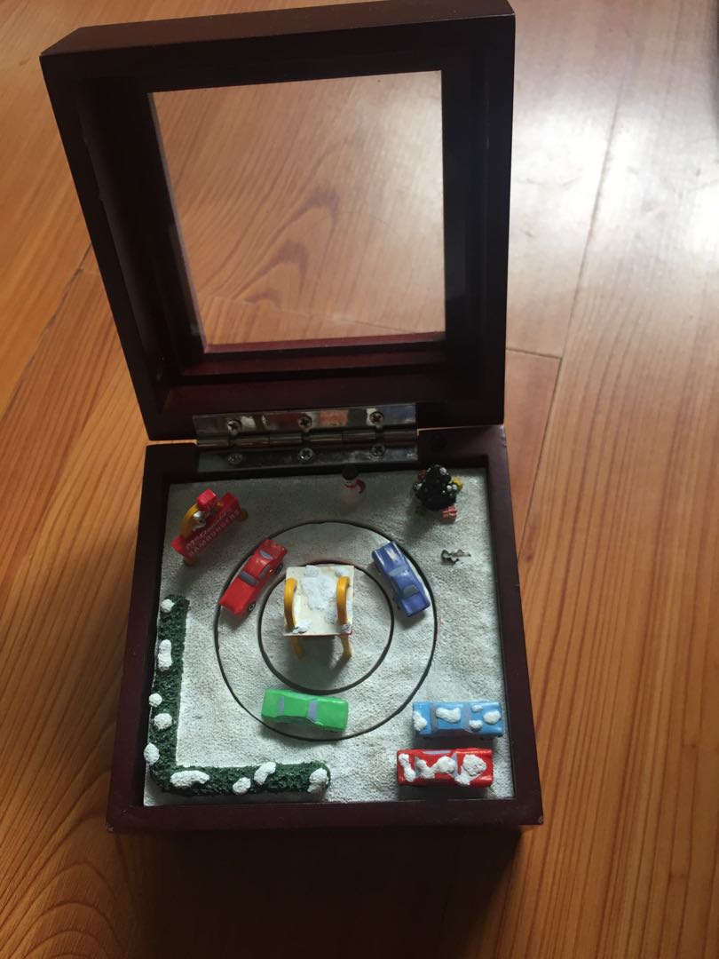 2009 mcdonalds music box, Hobbies & Toys, Toys & Games on Carousell