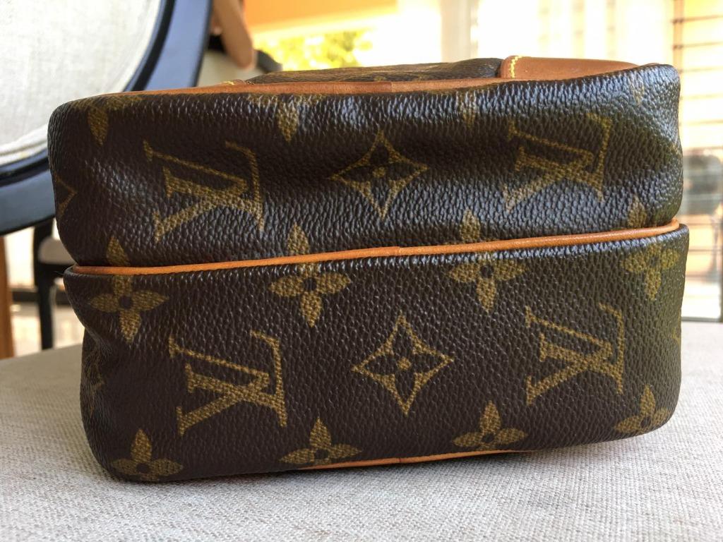 Louis Vuitton Crossbody Sling Bag - 6 For Sale on 1stDibs  louis vuitton  sling bag women, lv crossbody sling, lv rectangle sling bag