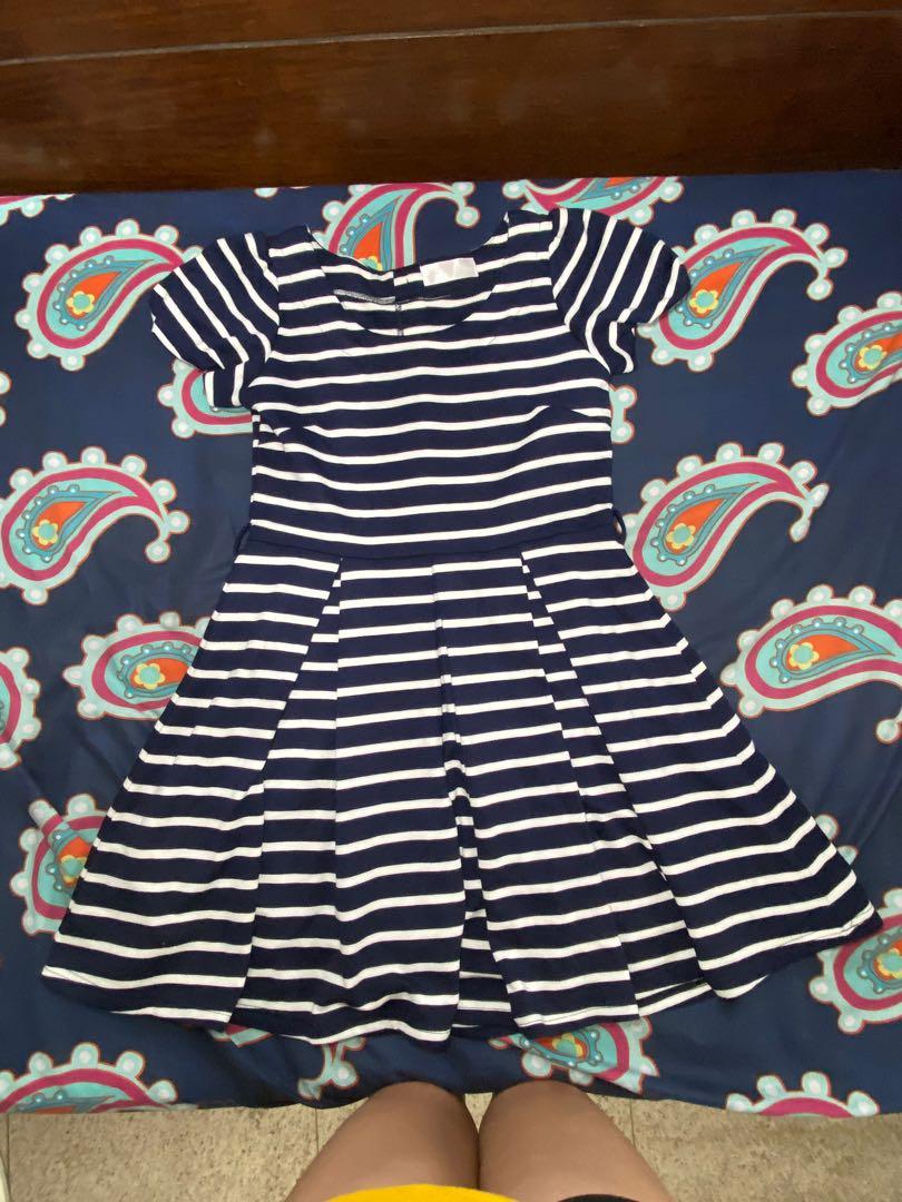 Abc Une Face Puff Sleeves Striped Dress Women S Fashion Clothes Dresses Skirts On Carousell