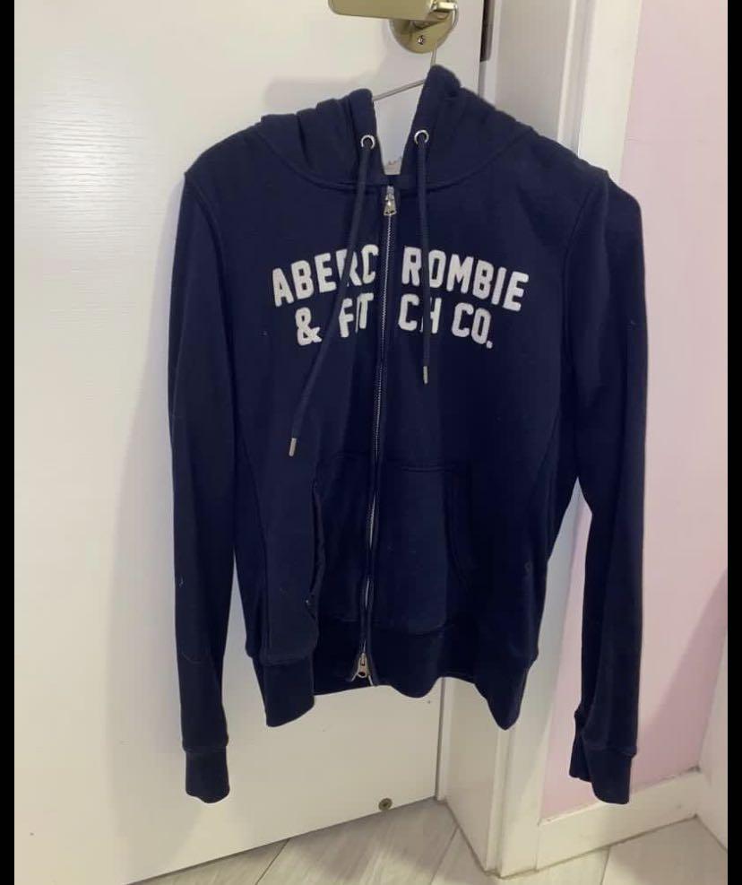 Abercrombie and Fitch Jacket （分類：外套及戶外衣服）位於 Hong Kong。 由 hkgseller2022 提交（商品編號 1020293078，圖片 1）。簡介： 。