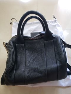 （分類：）位於 。 由 ivyleeeee 提交（商品編號 1020058555，圖片 1）。簡介： 。