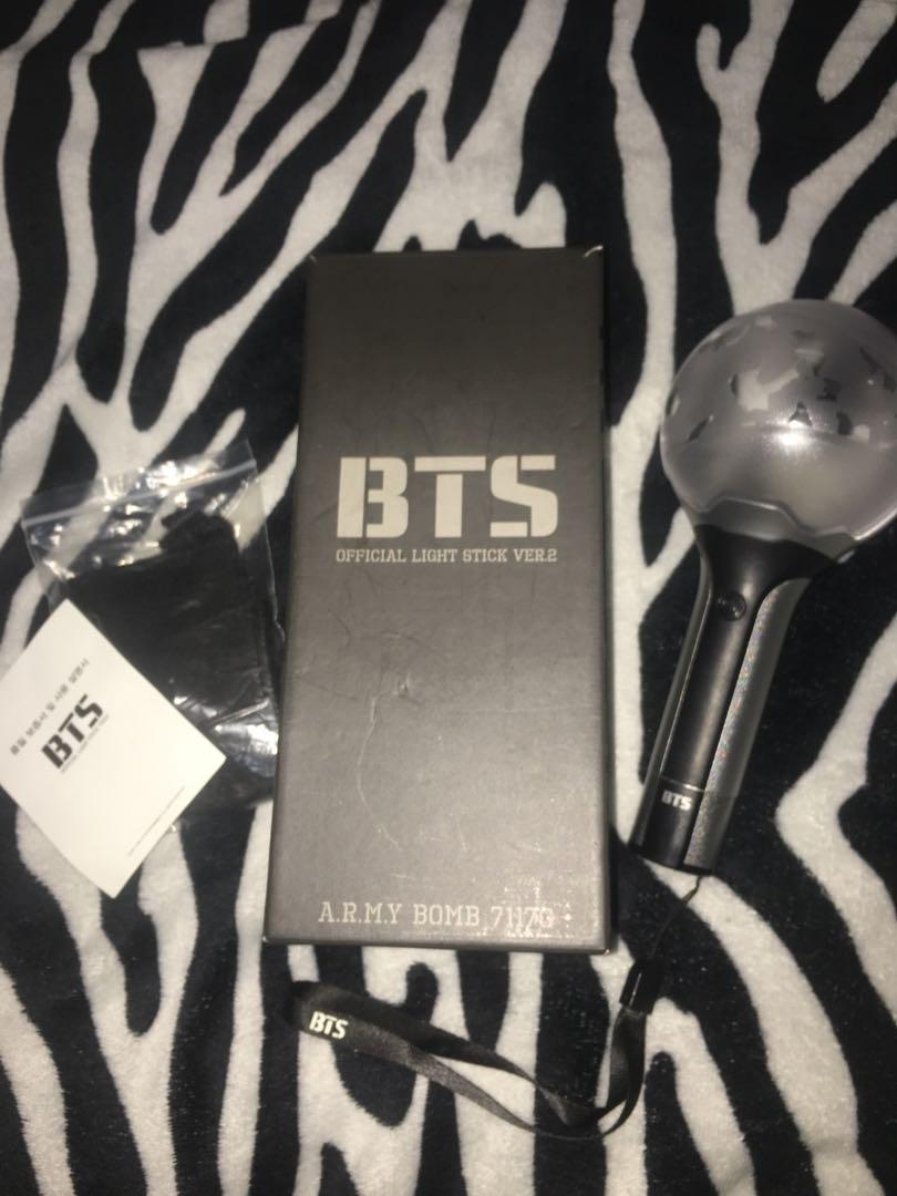 BTS Official Lightstick Army Bomb Ver 2 , Hobbies & Toys