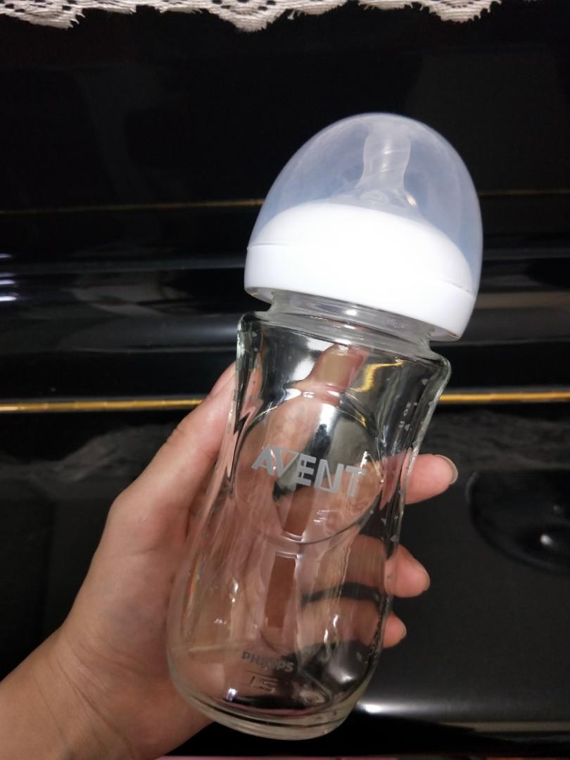 avent glass milk bottle