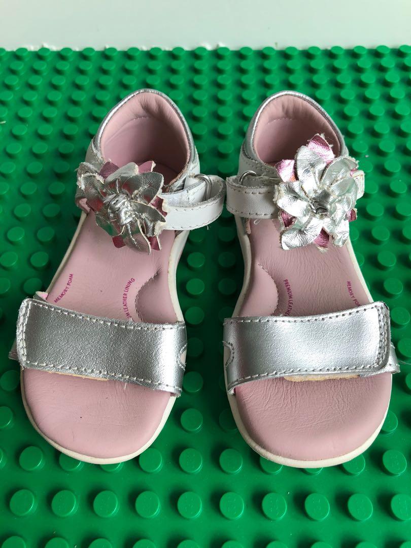 stride rite sandals baby girl