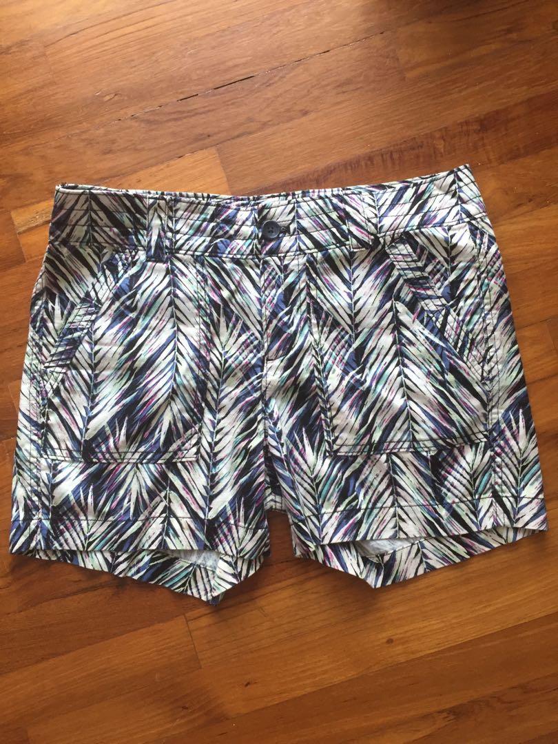 banana republic short pants