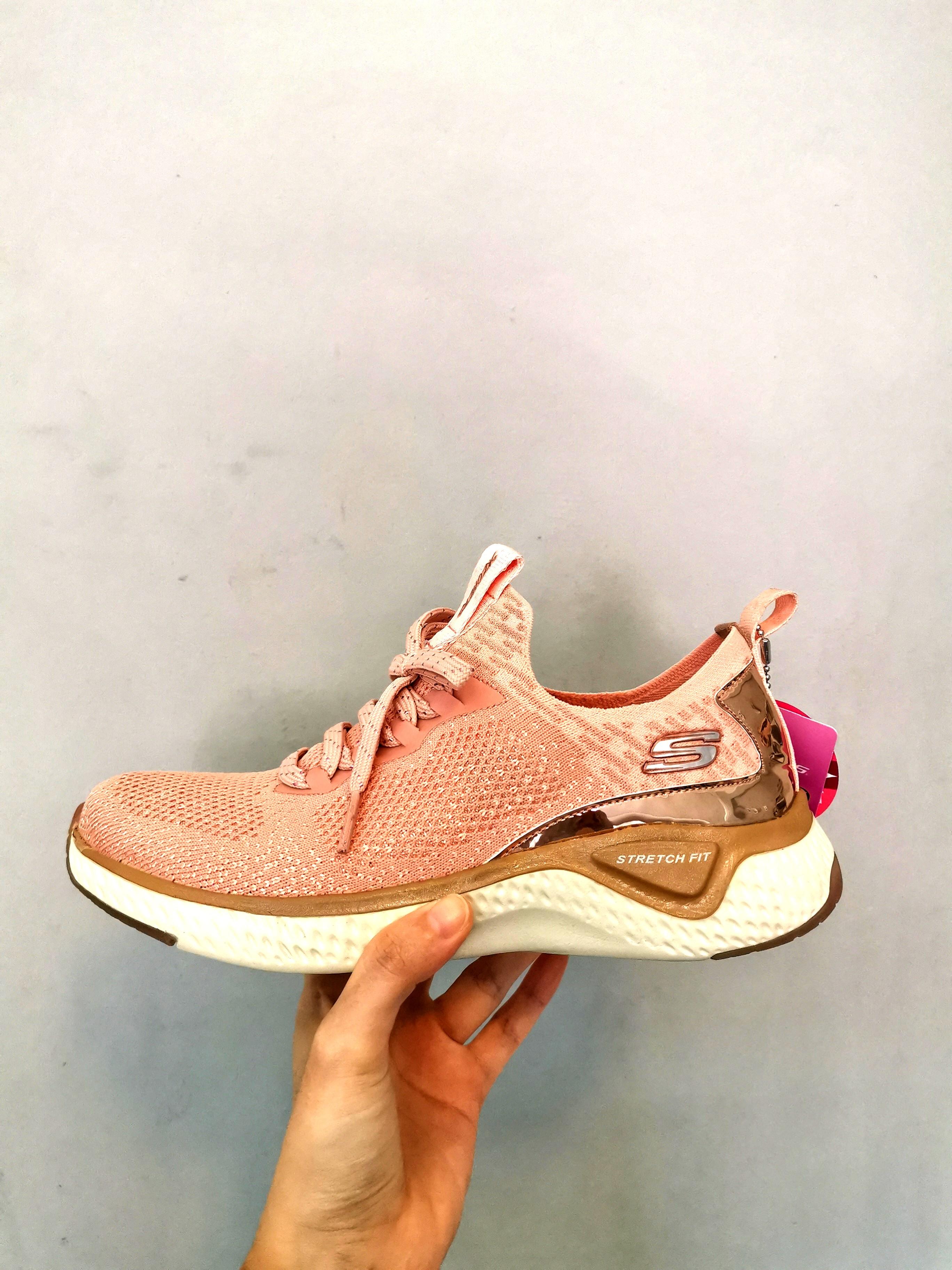 skechers stretch fit womens