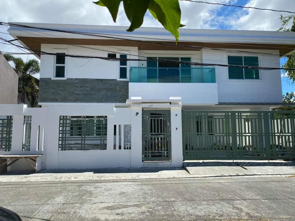 Brandnew Lgv Modern House And Lot Below Market Value Rush Sale Property For Sale House Lot On Carousell