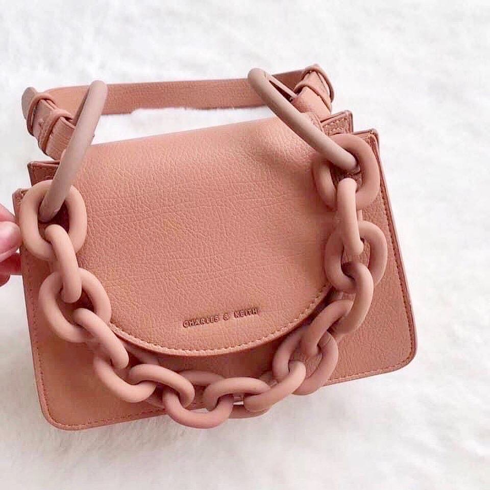 Charles and keith chunky chain bag best sale